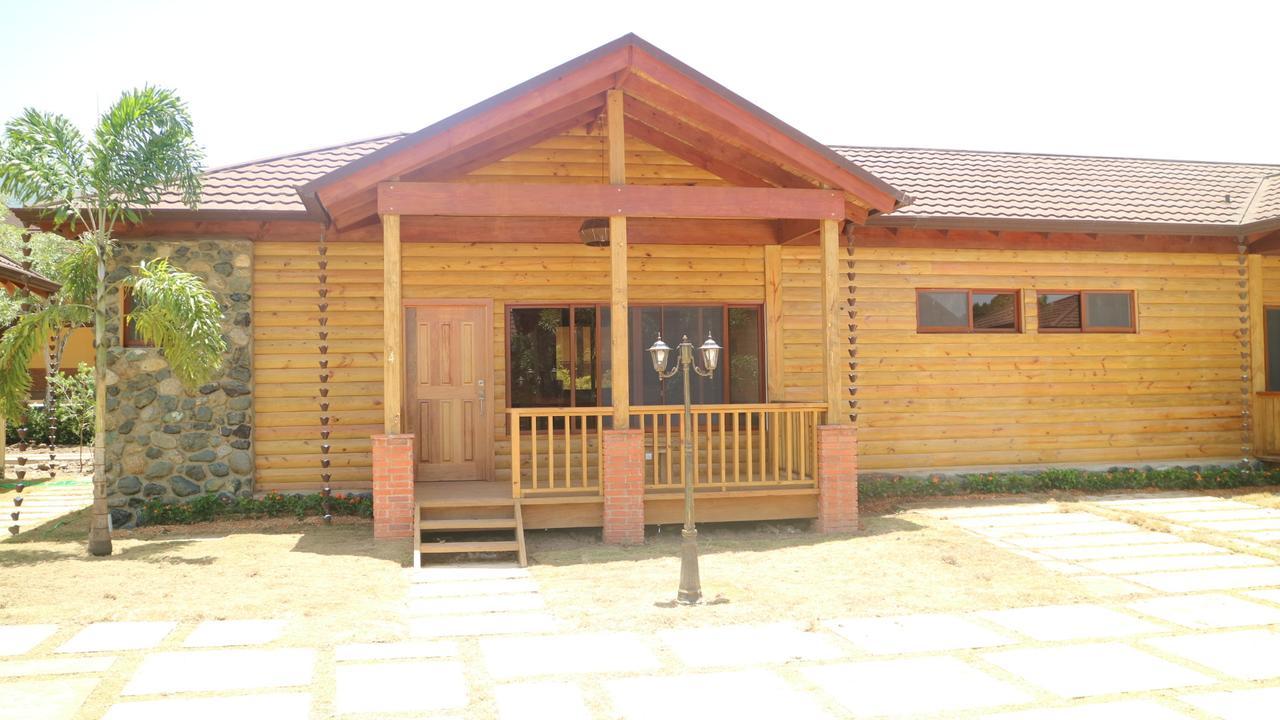 Carmen Hotel&Villas Jarabacoa Exterior foto